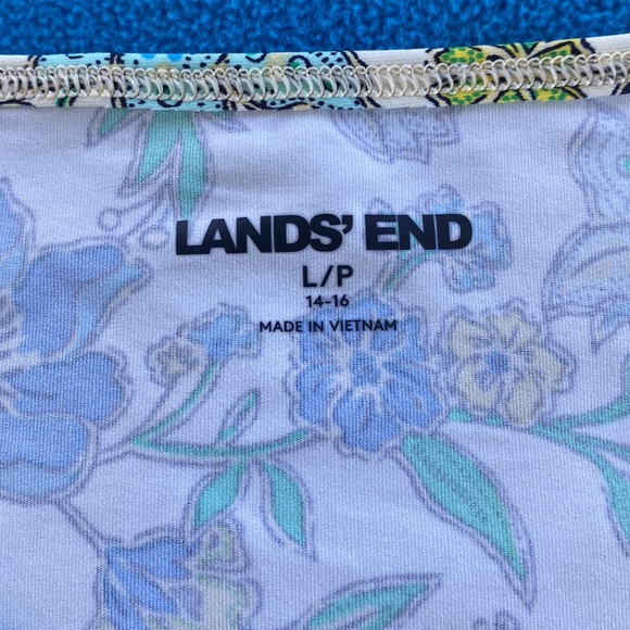 Lands’ End Rash Guard Tee Long Sleeve Size L/P 14-16 NWT - Picture 3 of 11